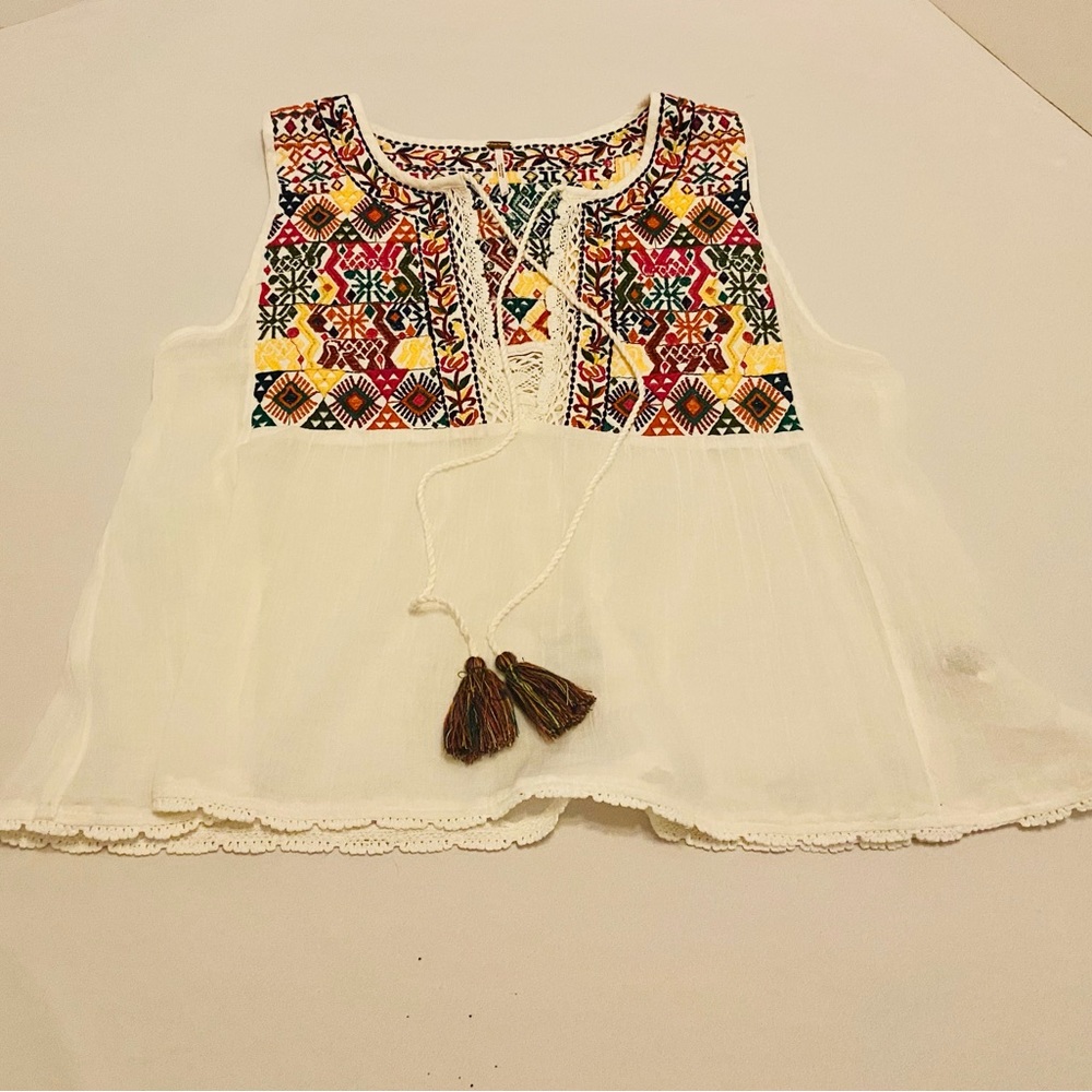 FREE PEOPLE Embroidered Cotton Crop Top, M